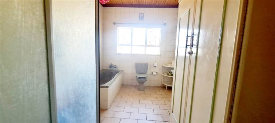 5 Bedroom Property for Sale in Orkney North West